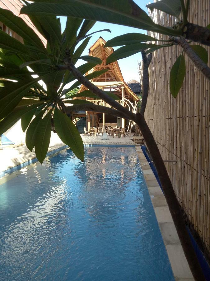 The 5 Brothers Hotel Gili Trawangan Exteriér fotografie